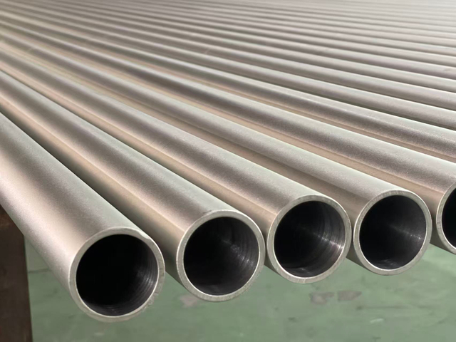 Seamless TP310 Stainless Steel Pipe