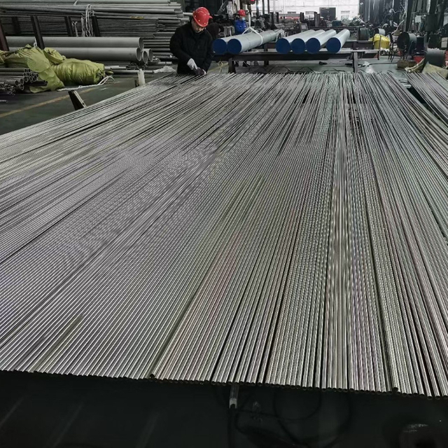 インコルエル625ニッケル合金パイプASTM B444中国のメーカープロジェクト用シームレスパイプ